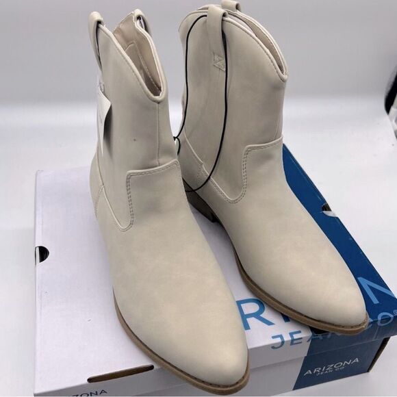 Arizona Women's Meyer Cream Ankle Booties! - Picture 4 of 7